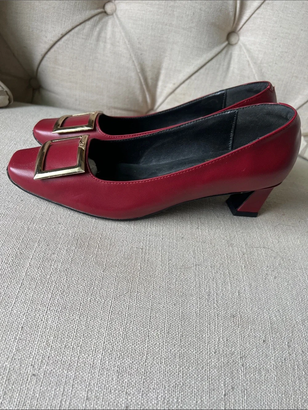 R Vivier inspired Red Leather Square-Toe Buckle Pumps - Picture 2 of 6